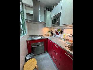 Mid Levels Central - Goldwin Heights 15