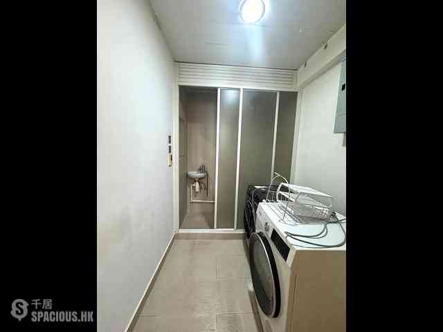 Wong Chuk Hang - Marinella Block 1 06