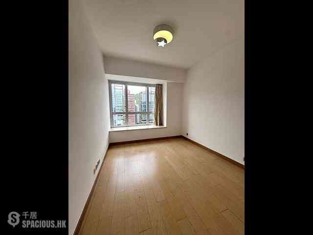 Wong Chuk Hang - Marinella Block 1 07