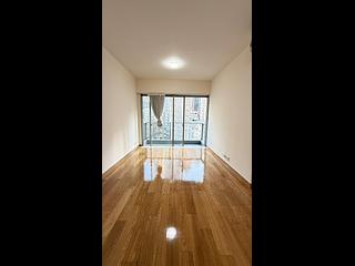 Sai Ying Pun - Island Crest Block 1 02