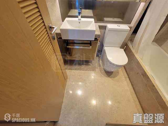 Tseung Kwan O - The Parkside Block 2 07