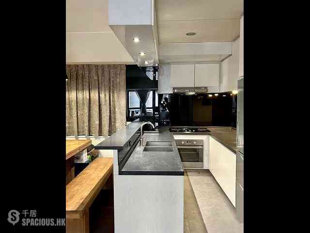 Mid Levels Central - Robinson Heights 04