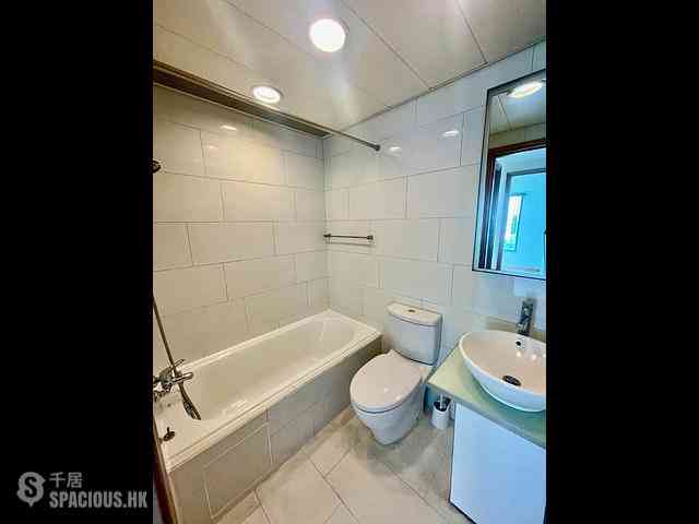 Kennedy Town - 60, Victoria Road 06