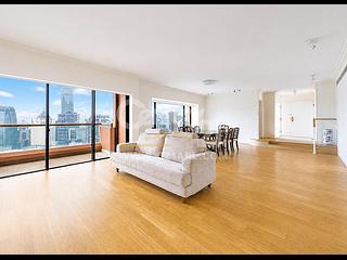 Central - The Albany 03