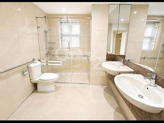 Central - The Albany 06
