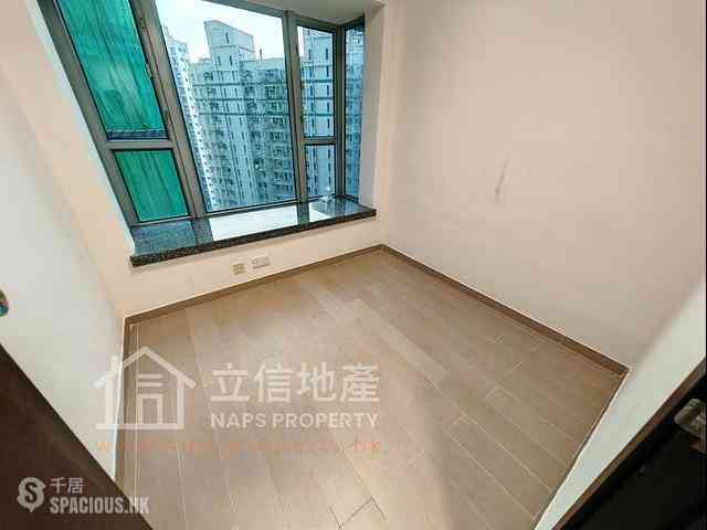 Wong Chuk Hang - The Southside Phase 3C Blue Coast II Tower 5 06