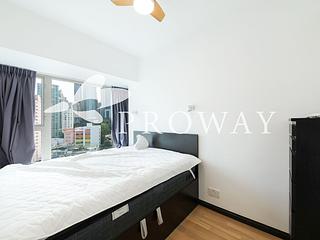Sai Ying Pun - Centre Place 05