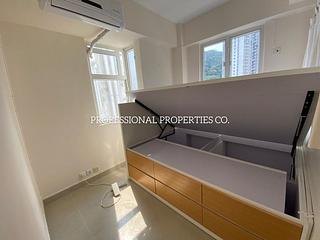 Sai Wan Ho - Lee Ga Building 09