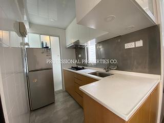 Sai Wan Ho - Lee Ga Building 06