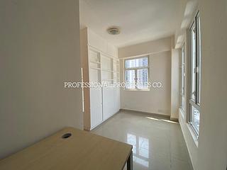 Sai Wan Ho - Lee Ga Building 15
