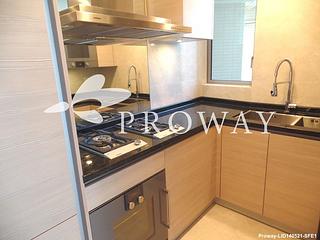 Wan Chai - The Avenue 11