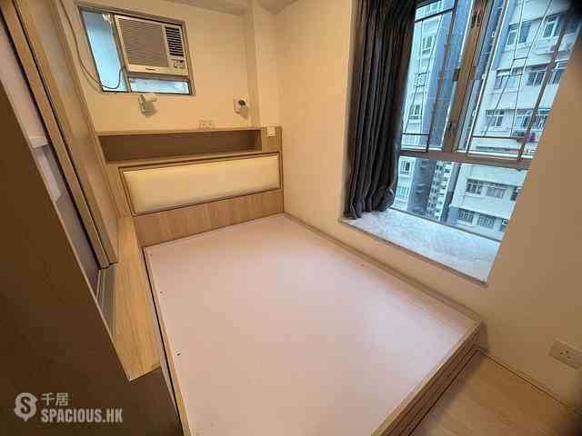 Sai Ying Pun - Lai King Court 04