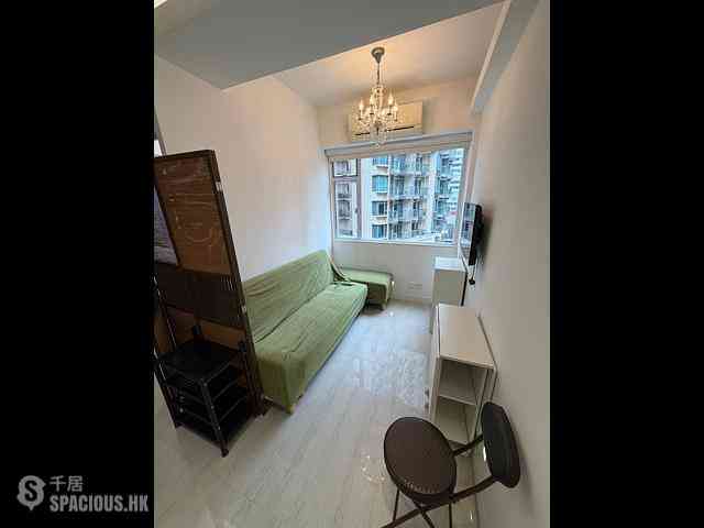 Wan Chai - Fu Yuen Building 04