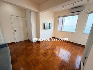 Sai Ying Pun - Cheung Ling Mansion 02