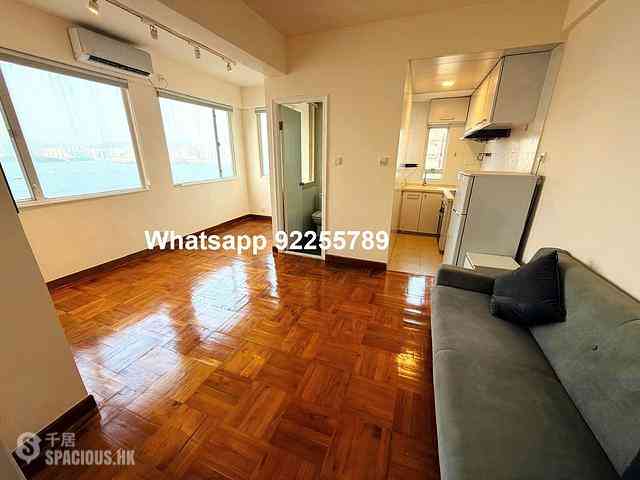 Sai Ying Pun - Cheung Ling Mansion 01