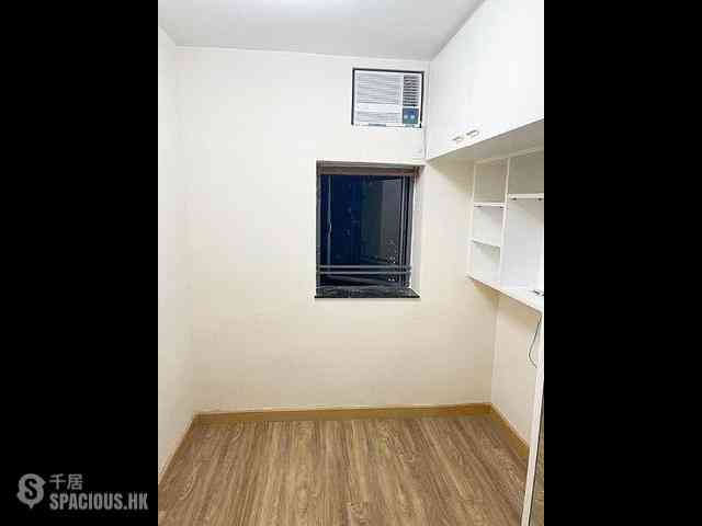 Central - Hollywood Terrace 06
