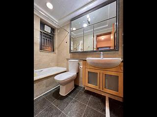 Shek Tong Tsui - The Belcher's Phase 2 Block 6 04