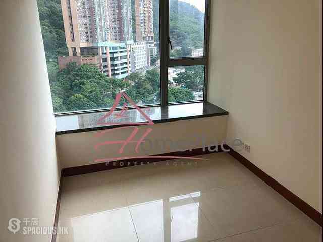 Kennedy Town - The Merton 05