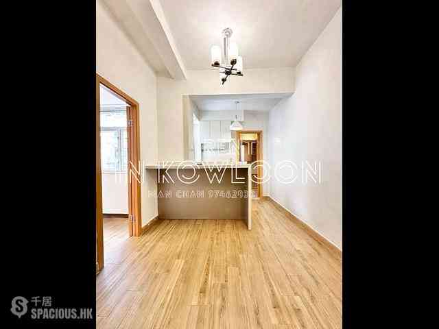 Mong Kok - 945, Canton Road 09