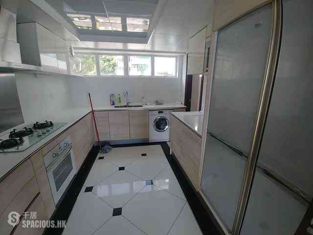 Pok Fu Lam - Villa Cecil 04