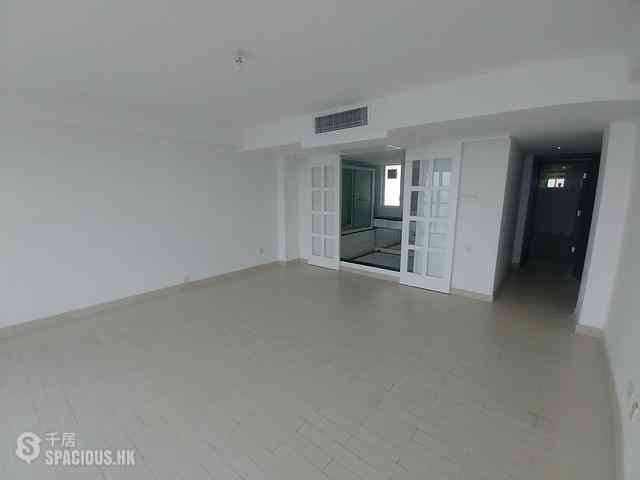 Pok Fu Lam - Villa Cecil 09