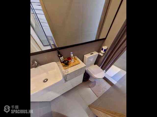 Sai Ying Pun - Yen Shun Mansion 18