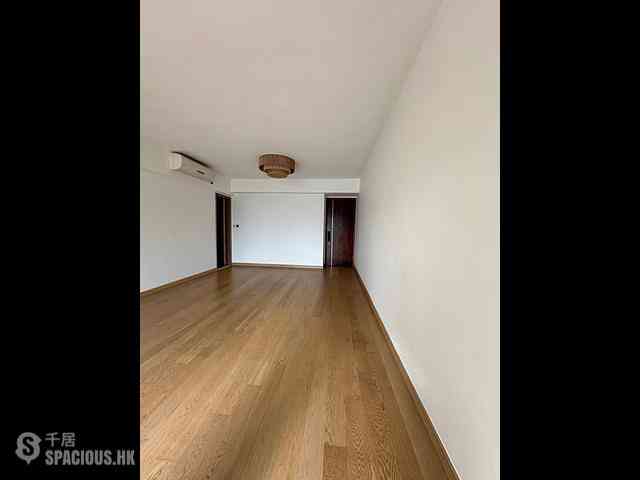 Hung Hom - Stars By The Harbour Block 3 03