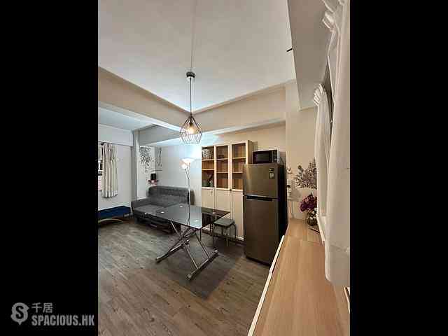 Sheung Wan - Kam Fai House 02