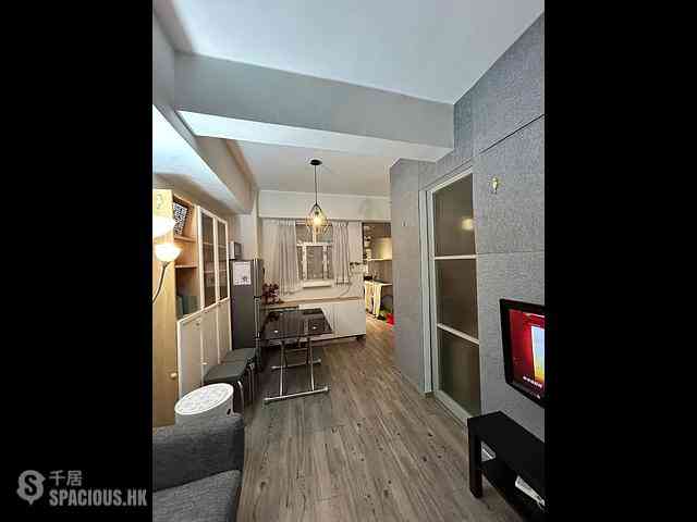 Sheung Wan - Kam Fai House 03