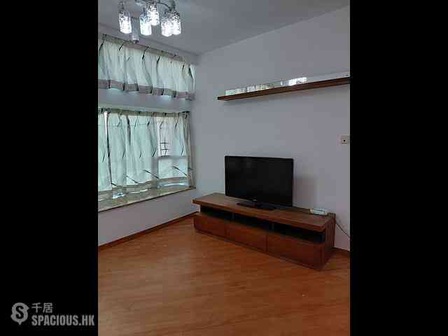 Tung Chung - Tung Chung Crescent 01