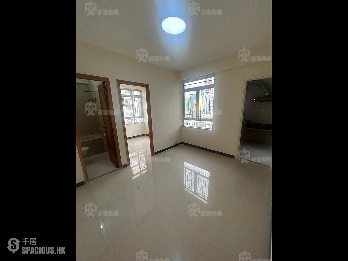 Tai Po - 16, Yan Hing Street 01