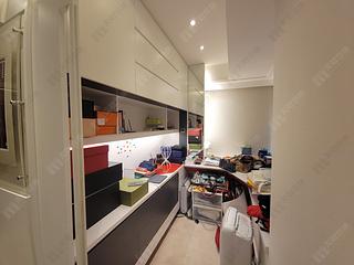 Wan Chai - The Zenith 06