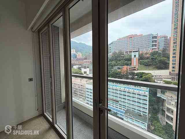 Shek Tong Tsui - Eight South Lane 03