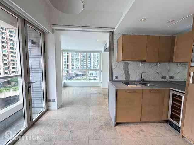 Shek Tong Tsui - Eight South Lane 04