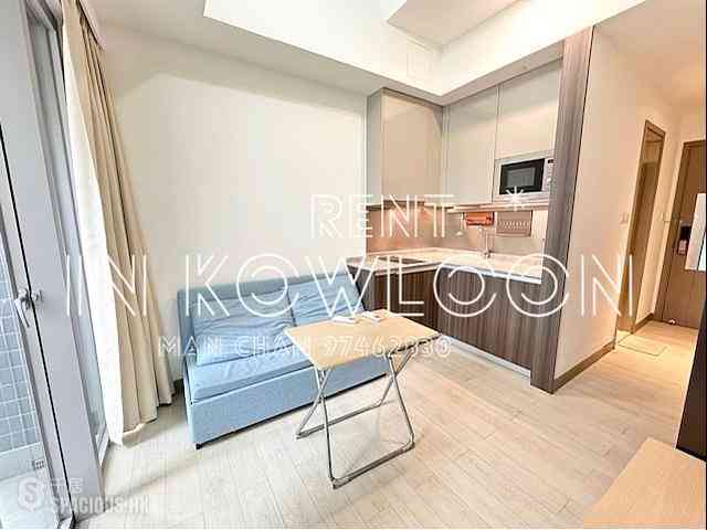 Tai Kok Tsui - L・Living 23 01