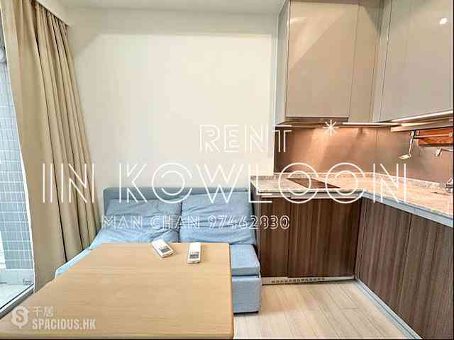 Tai Kok Tsui - L・Living 23 03