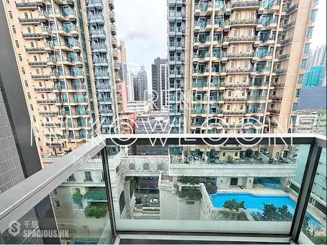 Tai Kok Tsui - L・Living 23 08