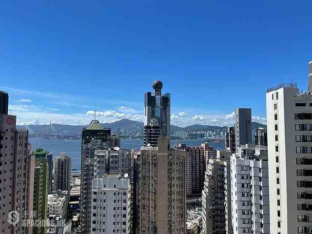 Sai Ying Pun - The Summa Block 2 07