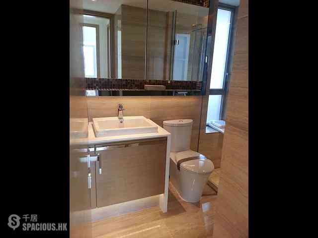 Sai Ying Pun - The Summa Block 2 10