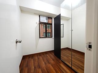 Sheung Wan - Mandarin Building (J Plus) 04