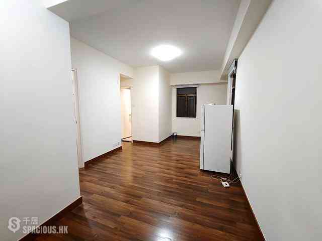 Sheung Wan - Mandarin Building (J Plus) 02