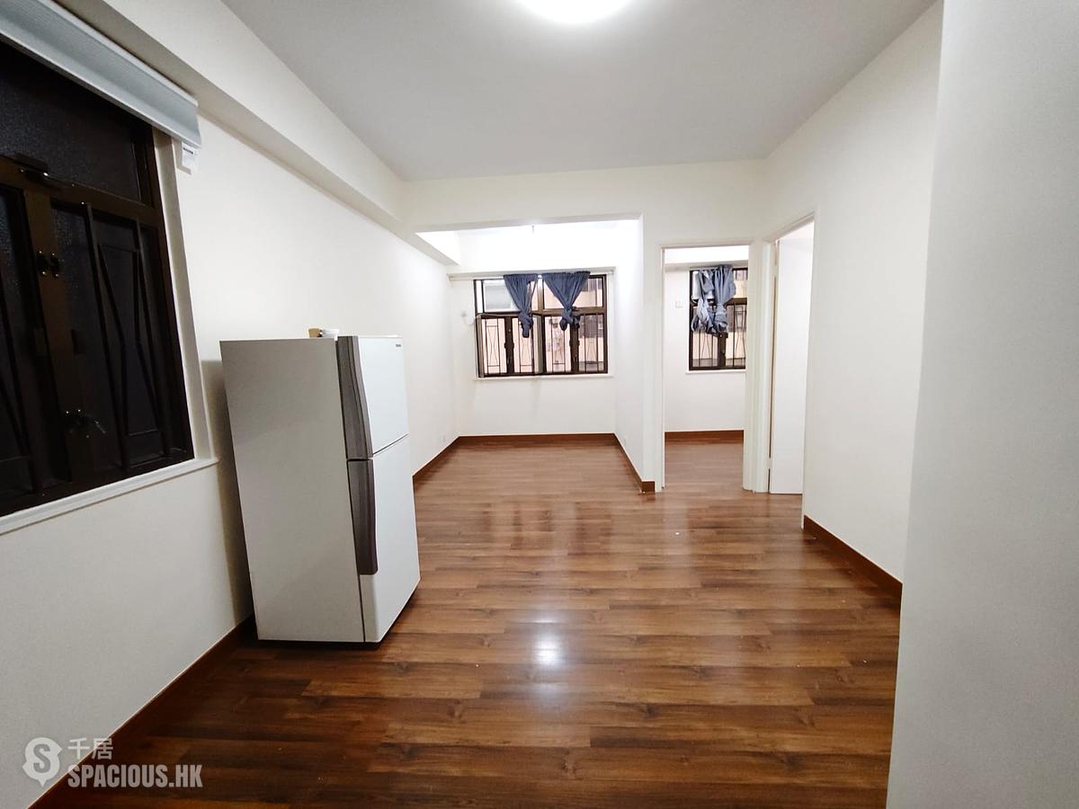 Sheung Wan - Mandarin Building (J Plus) 01
