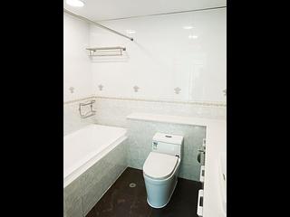 Pok Fu Lam - Regent Palisades Block 3 12
