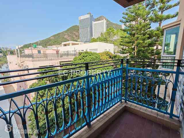 Pok Fu Lam - The Regalis 03
