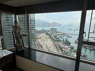 West Kowloon - Sorrento 20