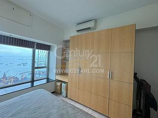 West Kowloon - Sorrento 23