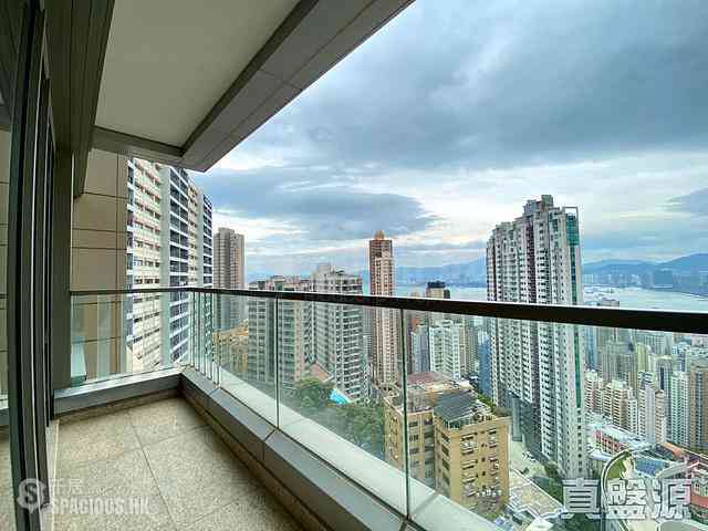 Mid Levels West - 39, Conduit Road 03