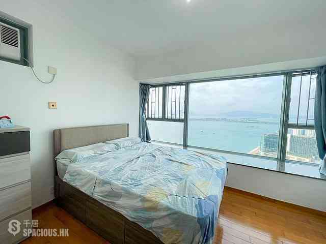 Tung Chung - Seaview Crescent Block 5 05