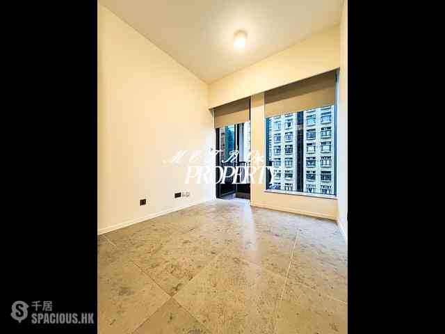 Sai Ying Pun - Bohemian House 02