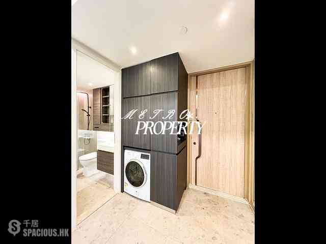 Sai Ying Pun - Bohemian House 04